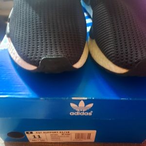 Athletic Men's Shoes